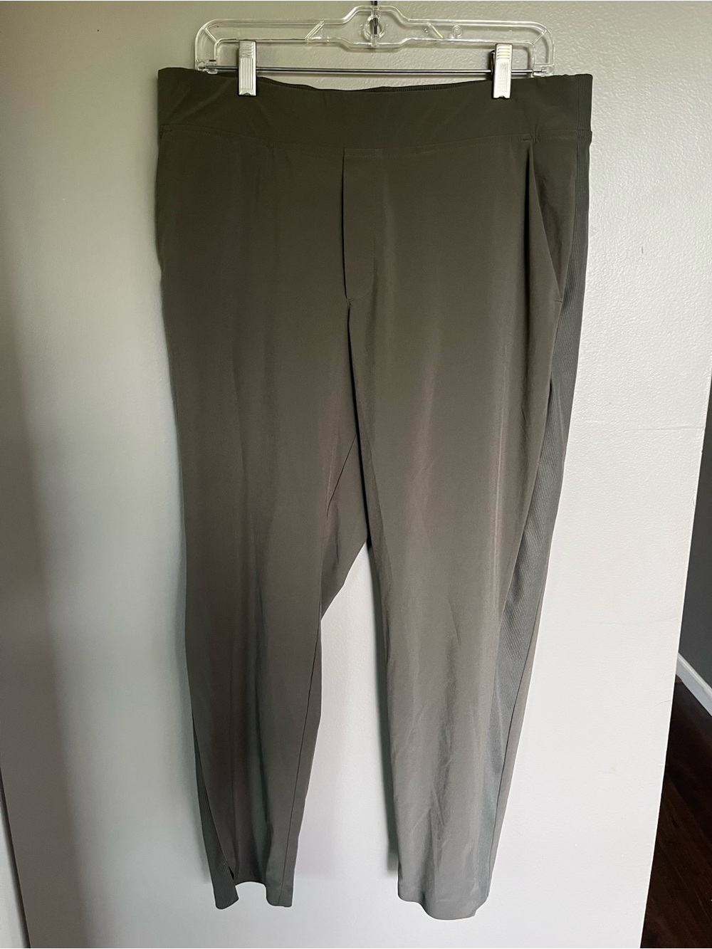 Athleta Brooklyn Ankle Pant